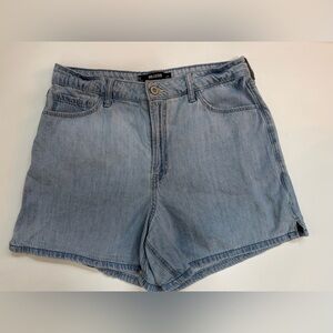 Hollister Women’s Denim Shorts High-Waisted Size 12
